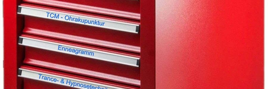 Methoden: Systemische Aufstellungen, Coaching für Privatpersonen, den Geschäftsbereich, Enneagramm, Entspannungstechniken, Kurzzeitberatung, NLP, Laserohrakupunktur, Psychodynamische Körperarbeit, Trance - owi die Aufsteller - www.ch-aufstellungen.ch